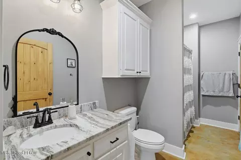 Bath - 389 Moss Rd, Canton, MS 39046 photo 2 of 3