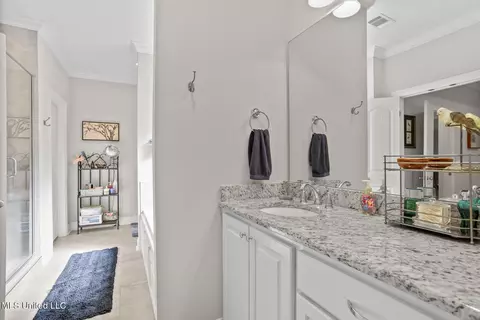 Entry Way - 707 Chambord Dr, Brandon, MS 39042 photo 4 of 4