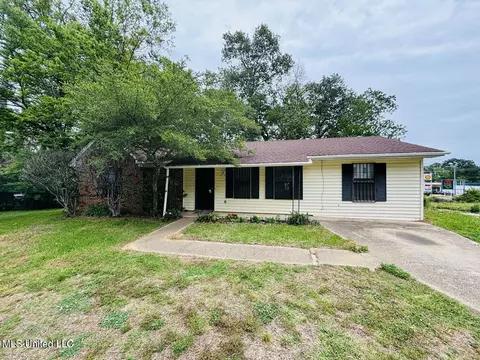 248 Kimbrough Dr, Jackson, MS 39204