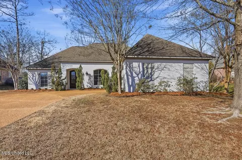 228 Huntington Holw, Brandon, MS 39047