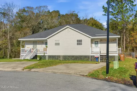 20021 Sunshine Dr #A & B, Long Beach, MS 39560