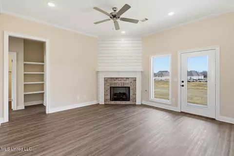 Living - 512 Portner Way, Canton, MS 39046 photo 1 of 2