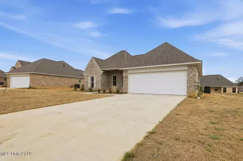 Exterior - 512 Portner Way, Canton, MS 39046 photo 3 of 6