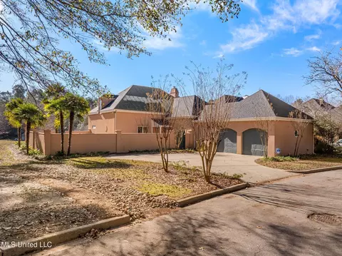 9 N Heron Cv, Hattiesburg, MS 39402
