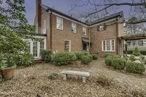 Exterior - 1504 Pinehurst Pl, Jackson, MS 39202 photo 7 of 17