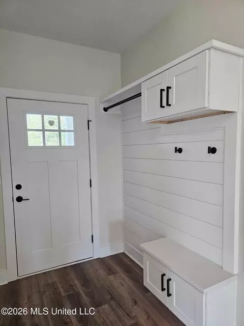 Entry Way - 14937 Dantzler Rd, Vancleave, MS 39565 photo 1 of 1