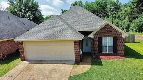 805 Serville Dr, Jackson, MS 39206