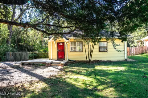 511 Mccluer Rd, Jackson, MS 39212