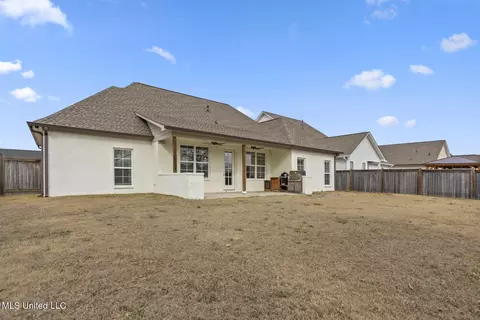 Exterior - 264 Arbor Trl, Brandon, MS 39047 photo 3 of 7