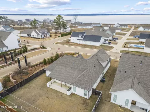 View/Area - 264 Arbor Trl, Brandon, MS 39047 photo 1 of 2