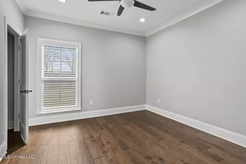 Bedroom - 264 Arbor Trl, Brandon, MS 39047 photo 3 of 3