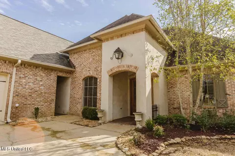 Other - 105 Bristol Dr, Madison, MS 39110 photo 2 of 15
