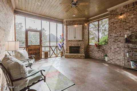 Exterior - 105 Bristol Dr, Madison, MS 39110 photo 4 of 8