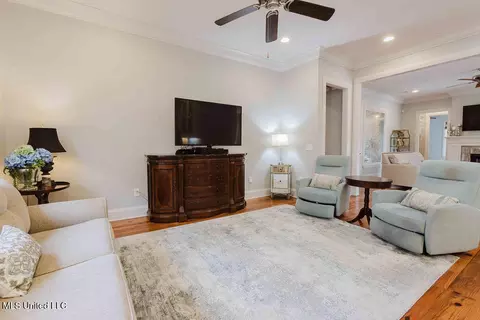 Living - 105 Bristol Dr, Madison, MS 39110 photo 3 of 3