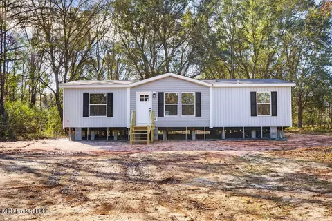 1920 Van Dr, Vancleave, MS 39565 photo 2