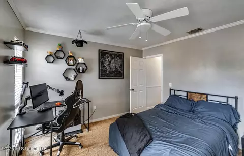 Bedroom - 1422 Mossline Dr, Jackson, MS 39211 photo 6 of 8