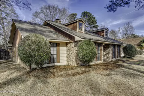 Other - 1422 Mossline Dr, Jackson, MS 39211 photo 2 of 10