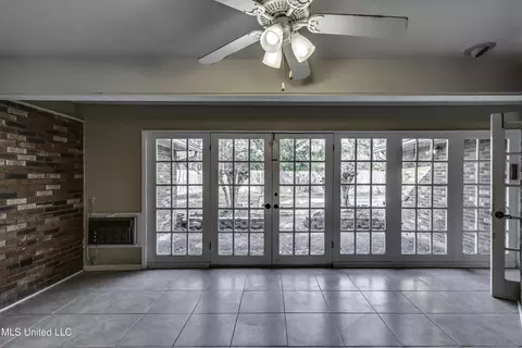 Other - 1422 Mossline Dr, Jackson, MS 39211 photo 8 of 10