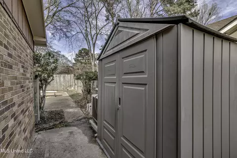 Other - 1422 Mossline Dr, Jackson, MS 39211 photo 4 of 10