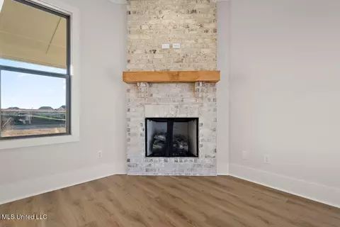 Living - 523 Portner Way, Canton, MS 39046 photo 4 of 4