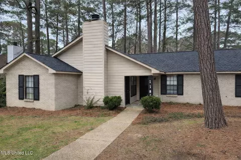 118 Fairfax Cir #B, Brandon, MS 39047