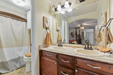 Bath - 117 Cedar St, Lucedale, MS 39452 photo 1 of 2