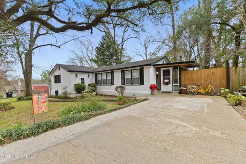 117 Cedar St, Lucedale, MS 39452