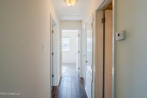 Entry Way - 103 Reeves St, Long Beach, MS 39560 photo 1 of 1