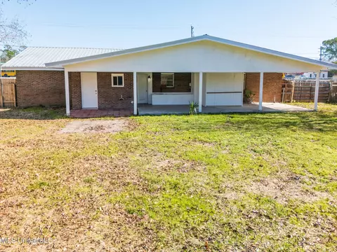 Exterior - 103 Reeves St, Long Beach, MS 39560 photo 3 of 5