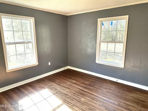 Bedroom - 607 Hillsboro St, Forest, MS 39074 photo 2 of 3