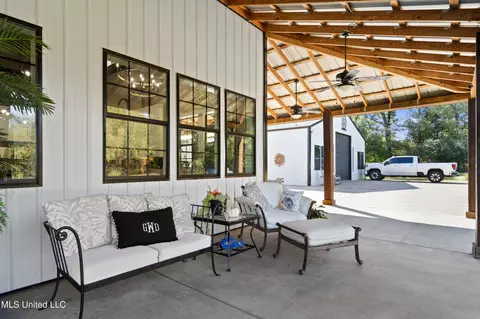 Exterior - 47 Fulmer Rd, Como, MS 38619 photo 14 of 23