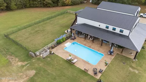 Exterior - 47 Fulmer Rd, Como, MS 38619 photo 21 of 23