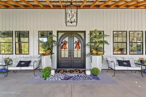 Exterior - 47 Fulmer Rd, Como, MS 38619 photo 5 of 23
