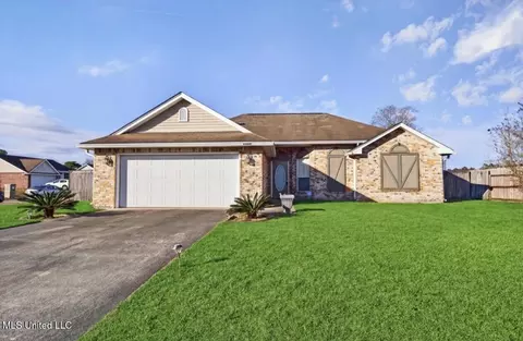12062 Jessica Cir, Gulfport, MS 39503