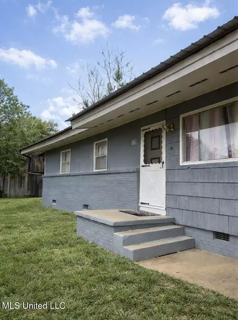 130 Rebel Cir, Jackson, MS 39212