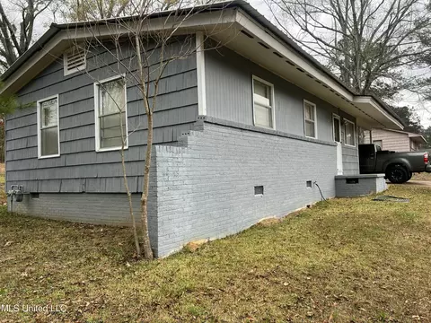 Exterior - 130 Rebel Cir, Jackson, MS 39212 photo 2 of 2