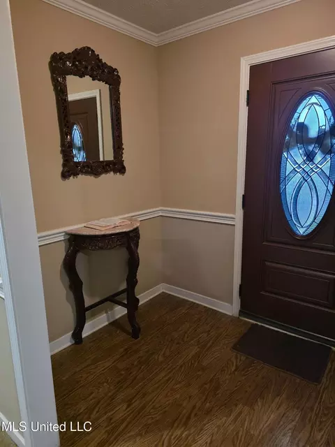 Entry Way - 324 Martha Dr, Byram, MS 39272 photo 3 of 3