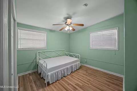Bedroom - 5517 Grafton St, Jackson, MS 39206 photo 3 of 5
