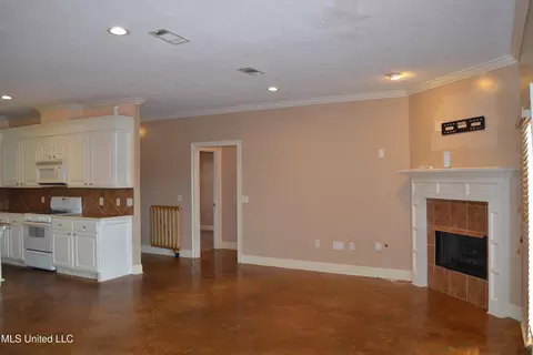 328 Red Cedar Dr, Brandon, MS 39047 photo 7