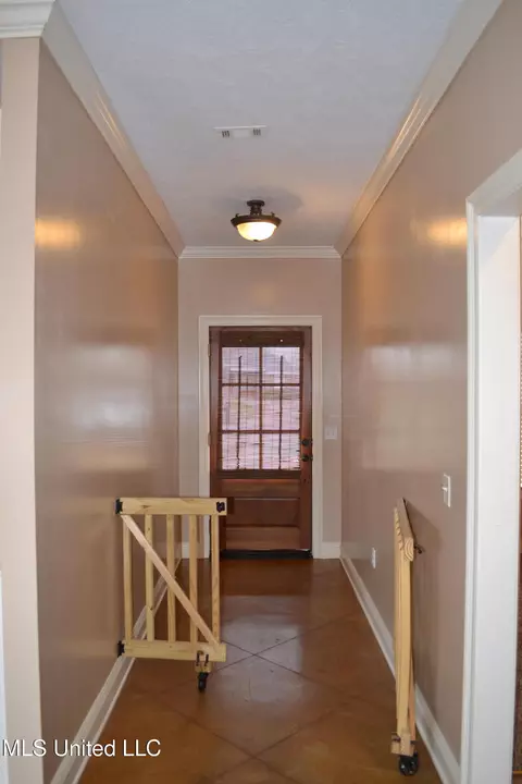 328 Red Cedar Dr, Brandon, MS 39047 photo 4