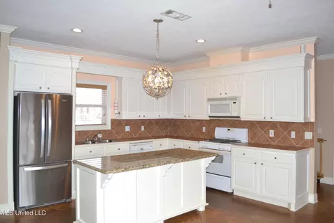 328 Red Cedar Dr, Brandon, MS 39047 photo 13