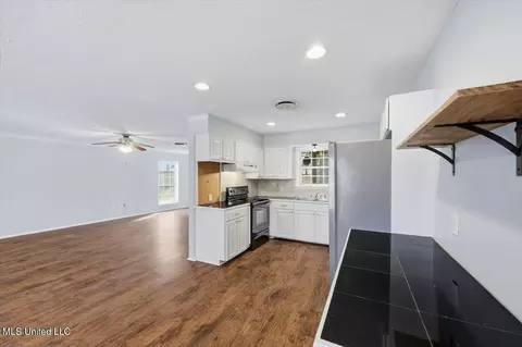 Other - 1214 Pineview Dr, Clinton, MS 39056 photo 1 of 5