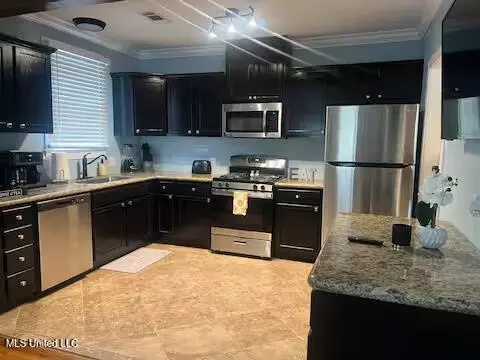 Kitchen - 1046 Whitworth St, Jackson, MS 39202 photo 1 of 1