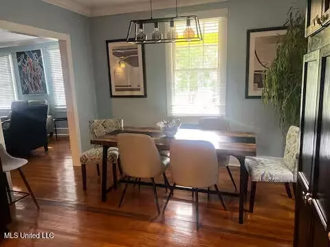 Dining - 1046 Whitworth St, Jackson, MS 39202 photo 1 of 1