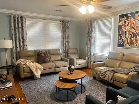 Living - 1046 Whitworth St, Jackson, MS 39202 photo 3 of 3