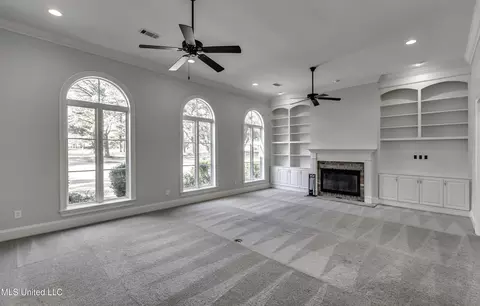 Living - 268 Sundial Rd, Madison, MS 39110 photo 4 of 7