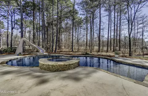 Exterior - 268 Sundial Rd, Madison, MS 39110 photo 7 of 15