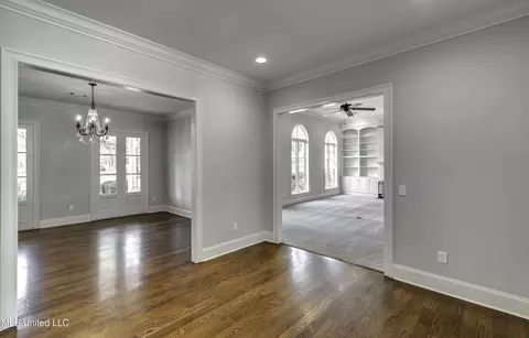 Living - 268 Sundial Rd, Madison, MS 39110 photo 2 of 7