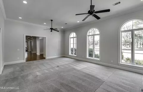 Living - 268 Sundial Rd, Madison, MS 39110 photo 5 of 7