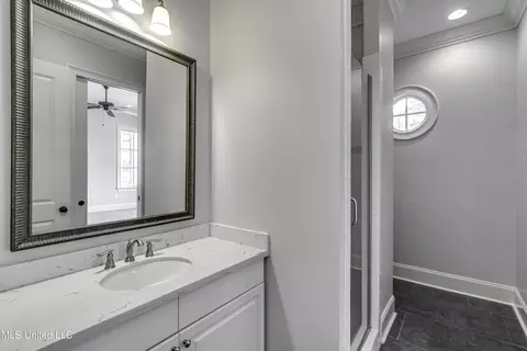 Bath - 268 Sundial Rd, Madison, MS 39110 photo 2 of 12
